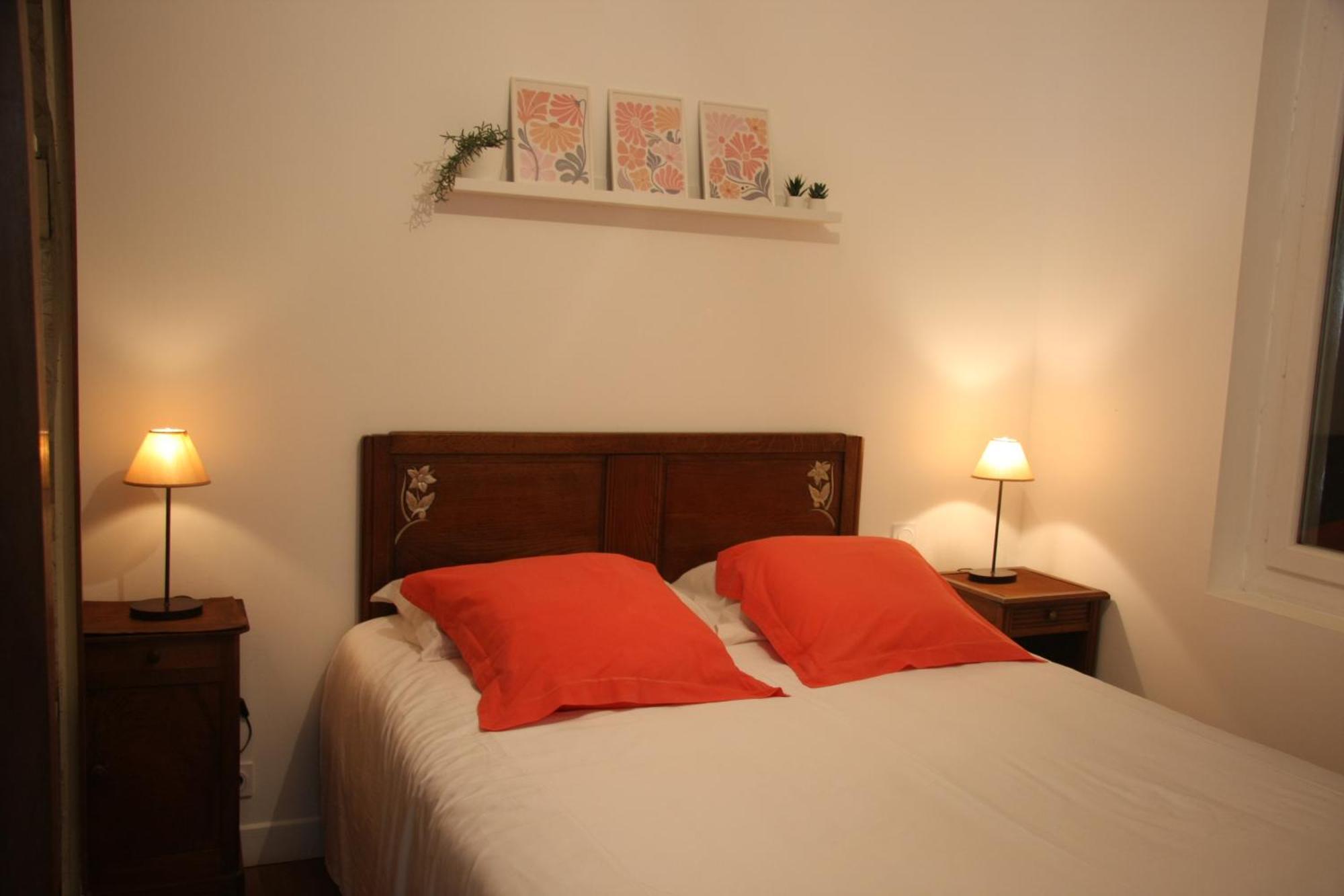 Gite Chez Mamie - 7 Personnes A Sainte Livrade Sur Lot Exterior photo